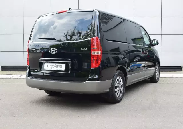 Hyundai H-1 2019