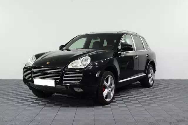Porsche Cayenne 2003