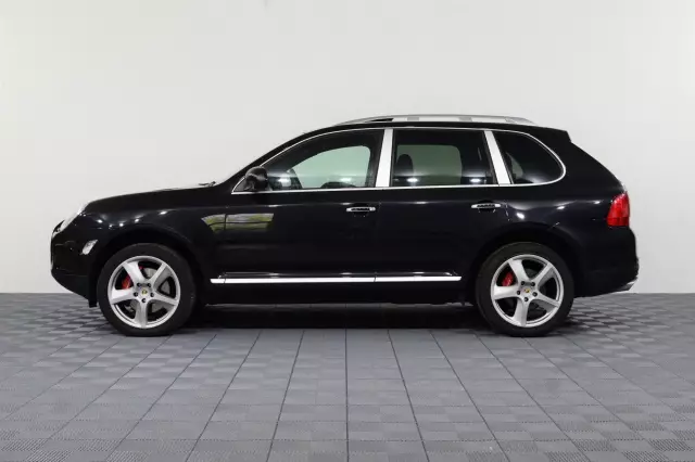Porsche Cayenne 2003