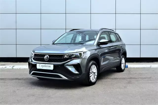 Volkswagen Taos 2021