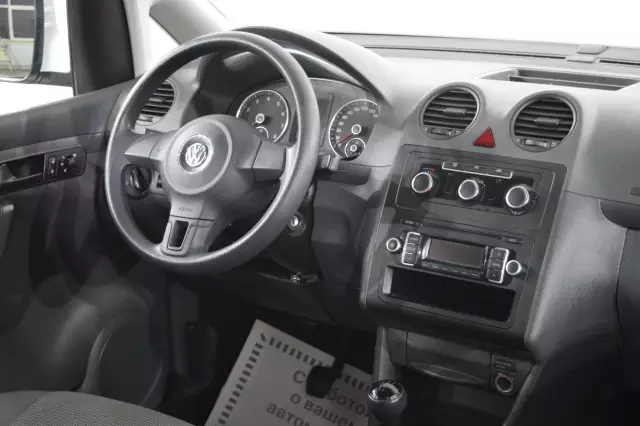 Volkswagen Caddy 2011