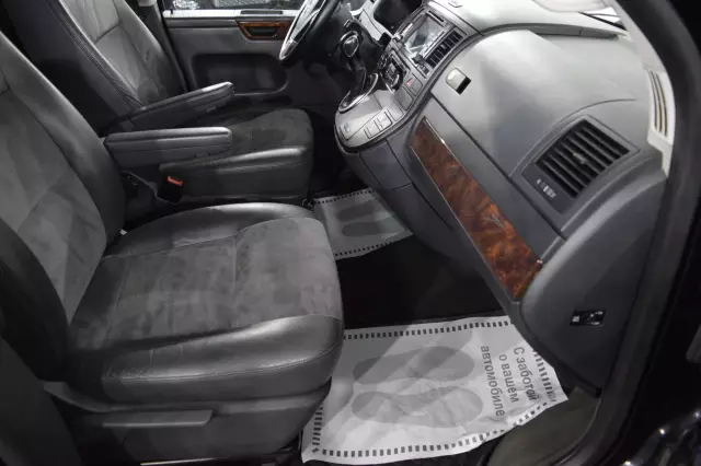 Volkswagen Multivan 2011