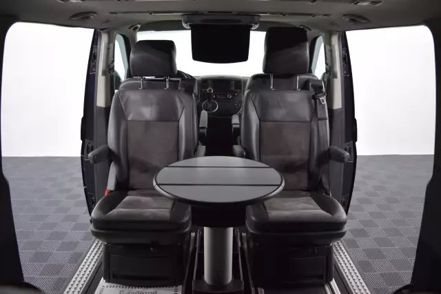 Volkswagen Multivan 2011