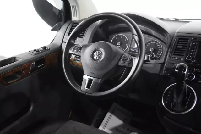Volkswagen Multivan 2011