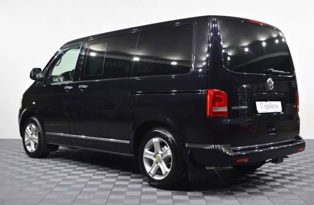 Volkswagen Multivan 2011