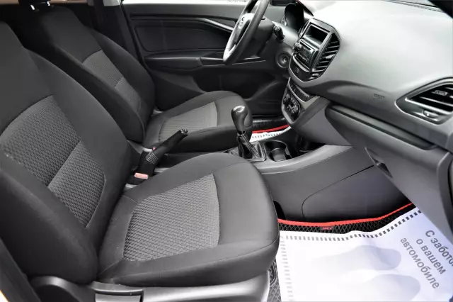 LADA Vesta 2016
