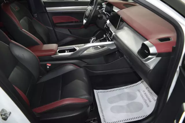 Geely Coolray 2020
