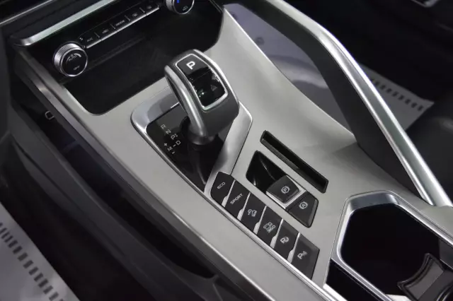 Geely Coolray 2020