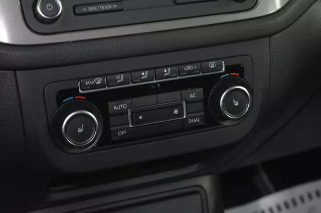 Volkswagen Tiguan 2011