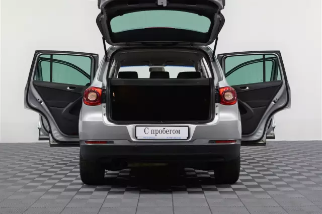 Volkswagen Tiguan 2011