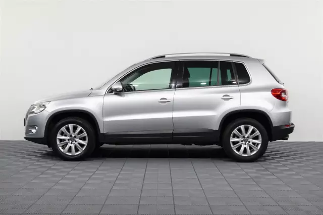 Volkswagen Tiguan 2011