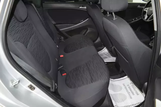 Hyundai Solaris 2015