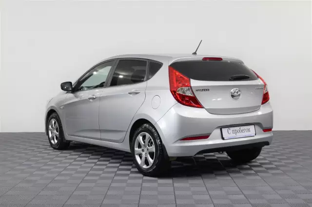 Hyundai Solaris 2015