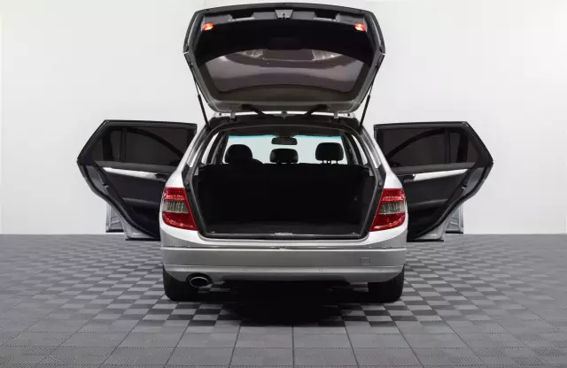 Mercedes-Benz C-Класс 2009