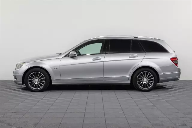 Mercedes-Benz C-Класс 2009