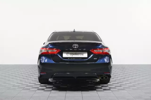 Toyota Camry 2019