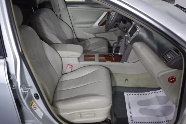 Toyota Camry 2008