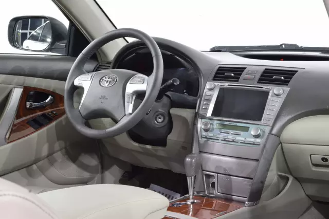 Toyota Camry 2008