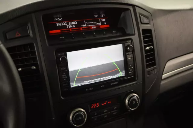Mitsubishi Pajero 2013