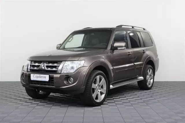 Mitsubishi Pajero 2013