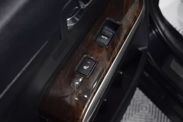 Toyota Camry 2016