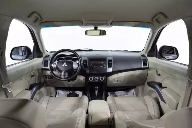 Mitsubishi Outlander 2008