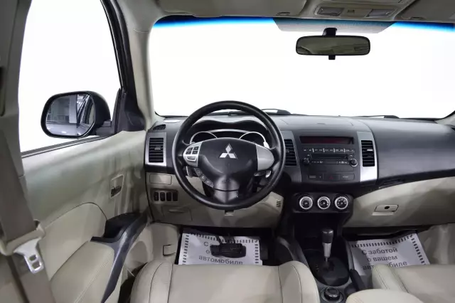 Mitsubishi Outlander 2008