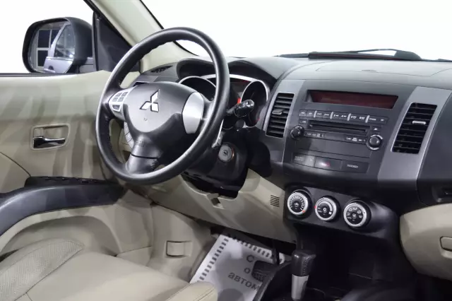 Mitsubishi Outlander 2008