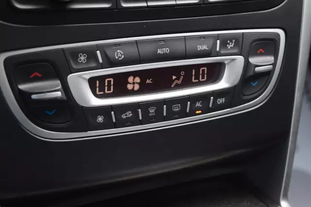 Renault Latitude 2014