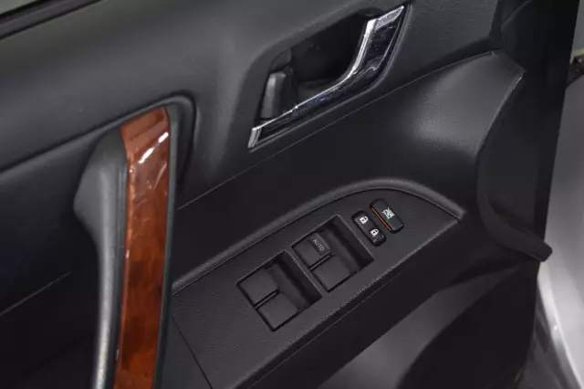 Toyota Highlander 2013