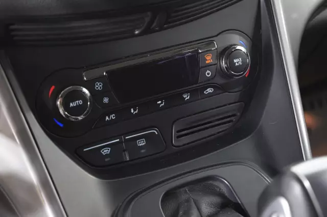 Ford Kuga 2016