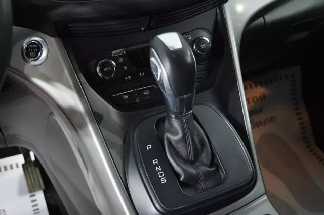 Ford Kuga 2016