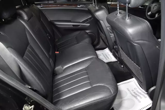 Mercedes-Benz M-Класс 2006