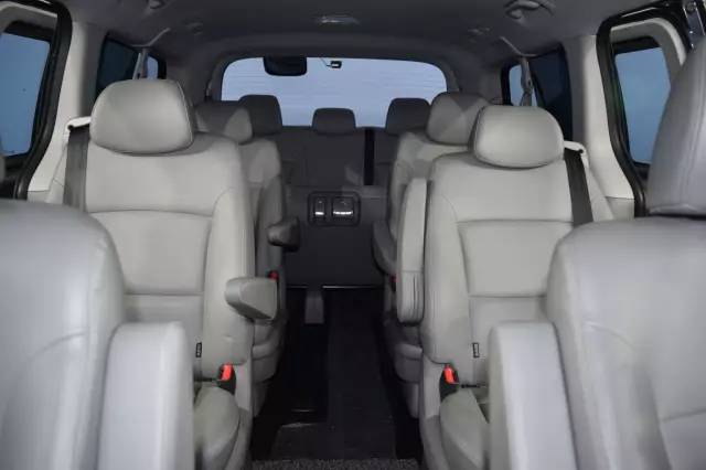 Hyundai Grand Starex 2018