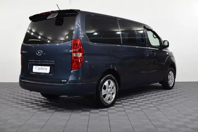 Hyundai Grand Starex 2018
