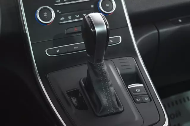 Renault Scenic 2016