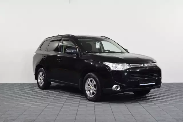 Mitsubishi Outlander 2012