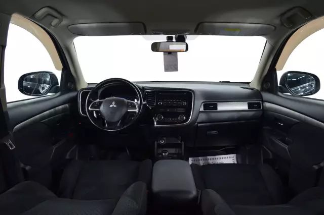 Mitsubishi Outlander 2012