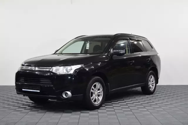 Mitsubishi Outlander 2012