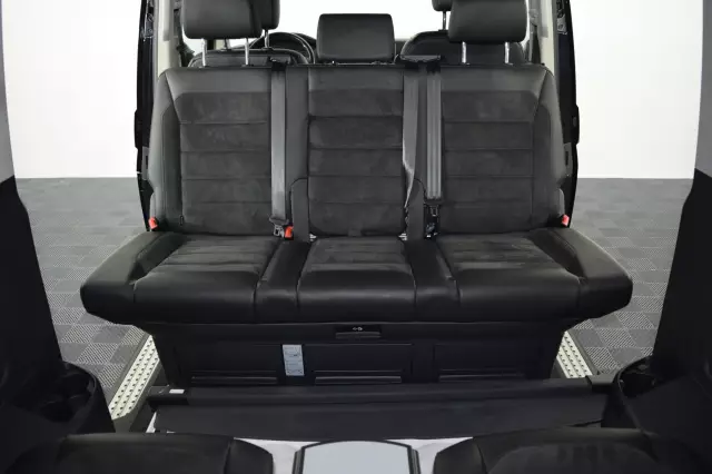 Volkswagen Multivan 2016