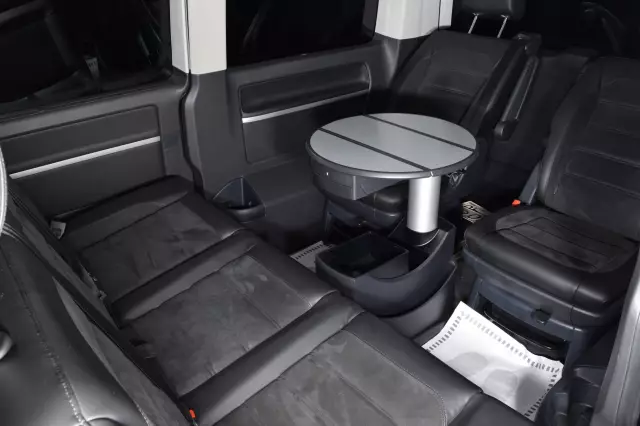 Volkswagen Multivan 2016