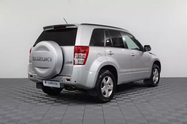 Suzuki Grand Vitara 2013