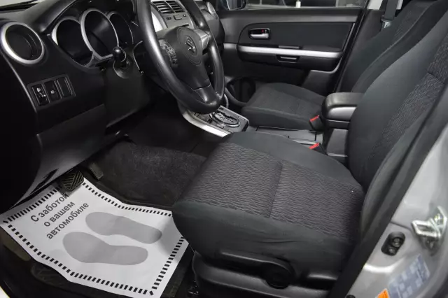 Suzuki Grand Vitara 2013