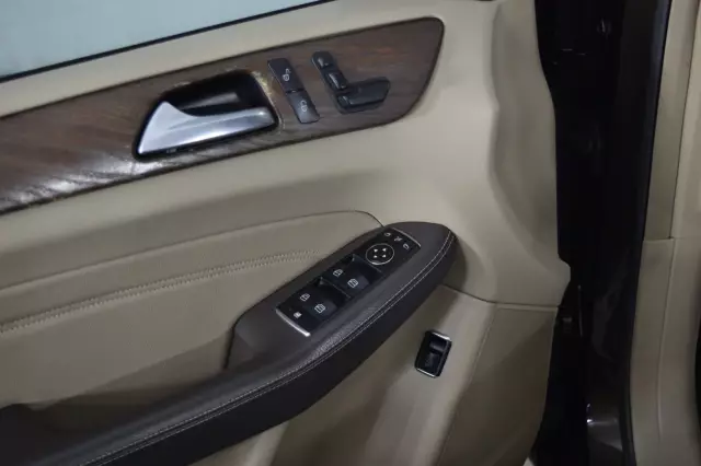 Mercedes-Benz M-Класс 2013