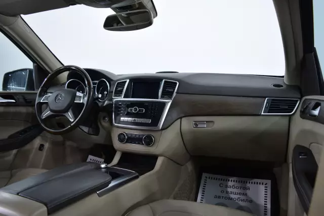 Mercedes-Benz M-Класс 2013