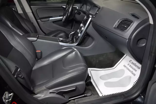 Volvo S60 2015