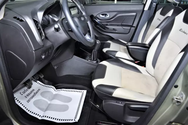 LADA XRAY 2017