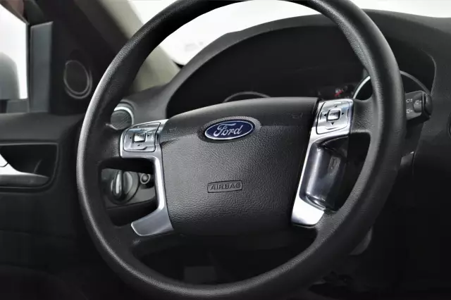 Ford Mondeo 2011