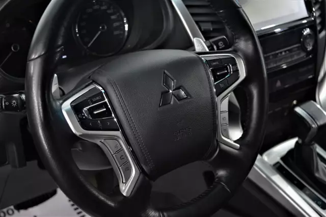 Mitsubishi Pajero Sport 2017