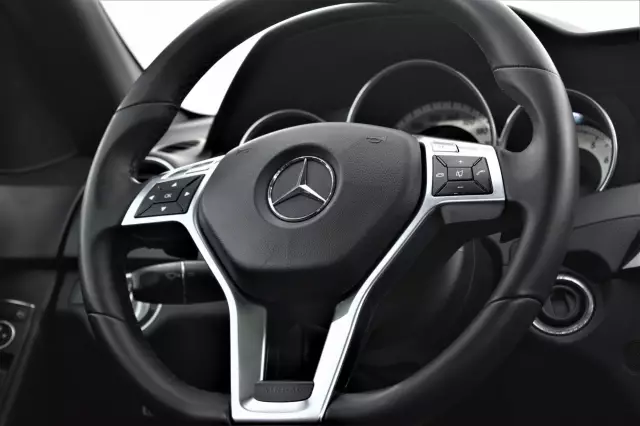 Mercedes-Benz C-Класс 2012